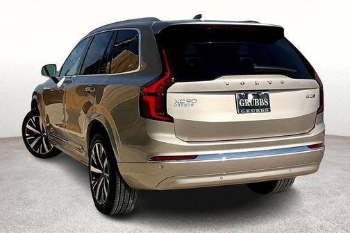 2026 Volvo XC90 B5 Core