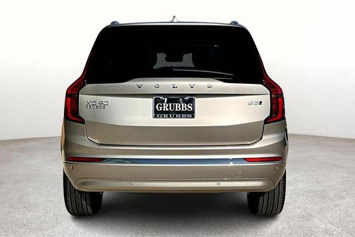 2026 Volvo XC90 B5 Core