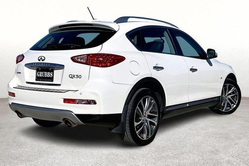 2016 INFINITI QX50 Base