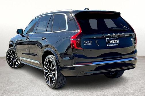 2026 Volvo XC90 B6 Plus 6-Seater