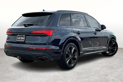 2025 Audi Q7 55 Prestige