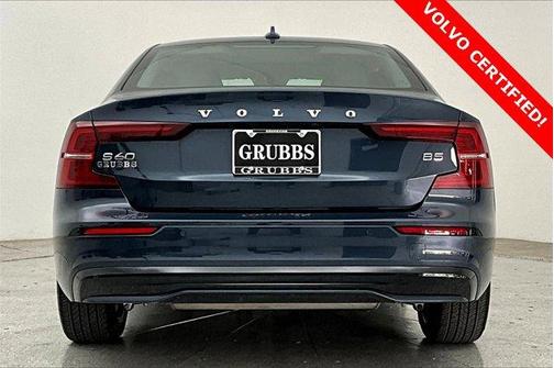 2025 Volvo S60 B5 Plus