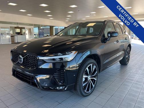 2025 Volvo XC60 B5 Plus