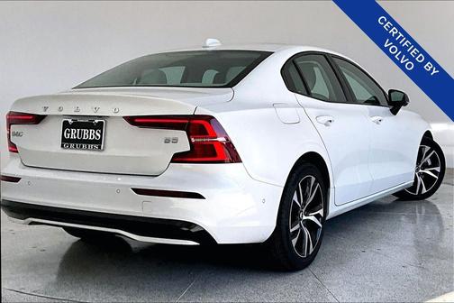 2025 Volvo S60 B5 Plus