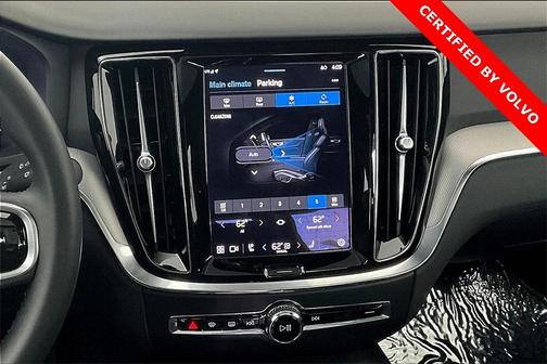 2024 Volvo S60 B5 Plus Black Edition
