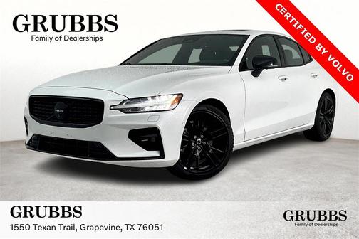 2024 Volvo S60 B5 Plus Black Edition