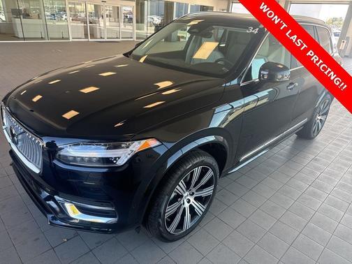 2025 Volvo XC90 B6 Plus 7-Seater