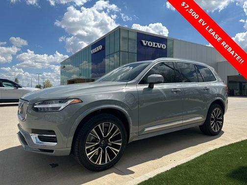 2025 Volvo XC90 Plug-In Hybrid T8 Plus 7-Seater