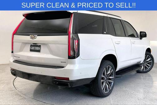 2023 Cadillac Escalade Sport