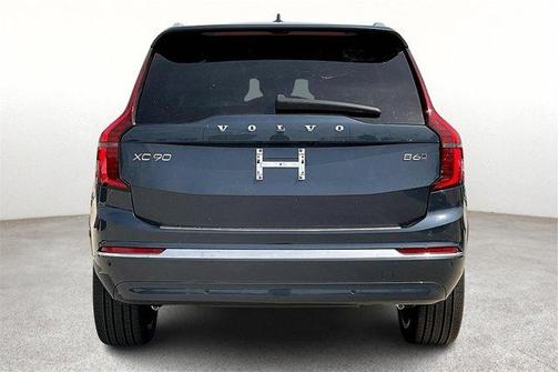 2025 Volvo XC90 B6 Plus 7-Seater