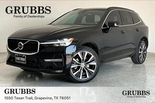 2022 Volvo XC60 B5 Momentum