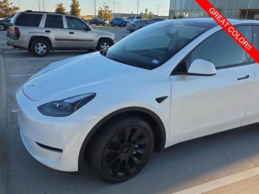 2024 Tesla Model Y Long Range