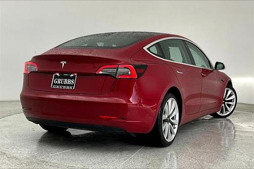 2018 Tesla Model 3 Long Range