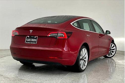 2018 Tesla Model 3 Long Range