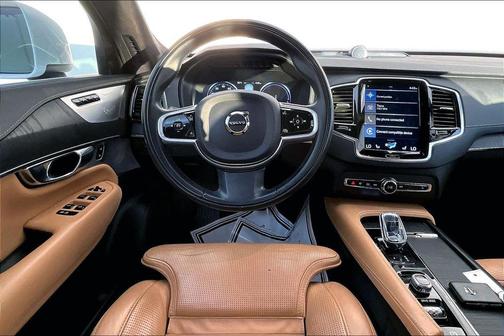 2021 Volvo XC90 Recharge Plug-In Hybrid T8 Inscription 7 Passenger
