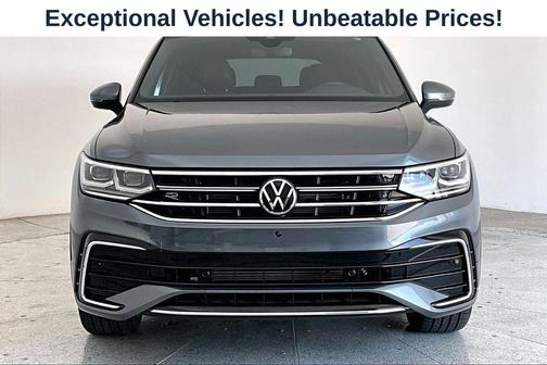 Platinum Gray Metallic 2022 Volkswagen Tiguan 2.0T SEL R-Line