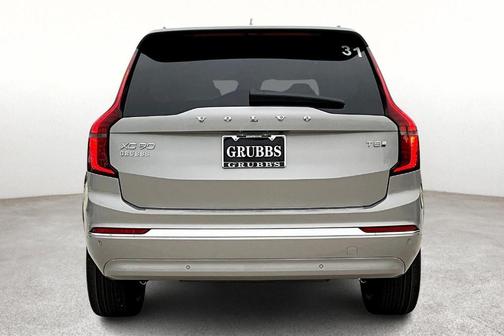 2025 Volvo XC90 Plug-In Hybrid T8 Plus 7-Seater