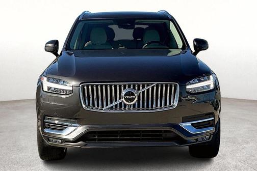 2024 Volvo XC90 B6 Plus Bright Theme 7-Seater