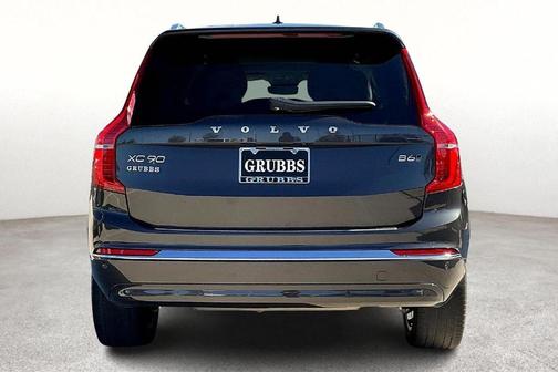 2024 Volvo XC90 B6 Plus Bright Theme 7-Seater