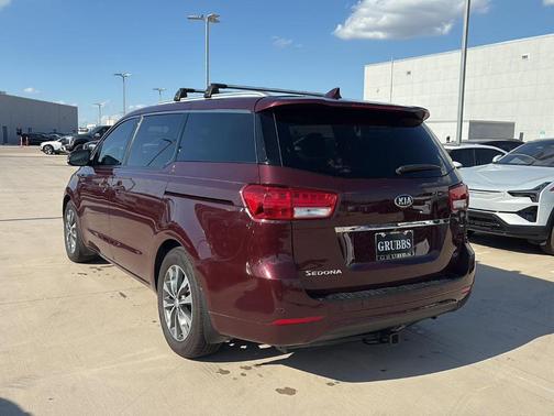 2018 Kia Sedona SX