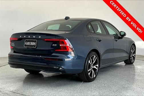 2025 Volvo S60 B5 Plus