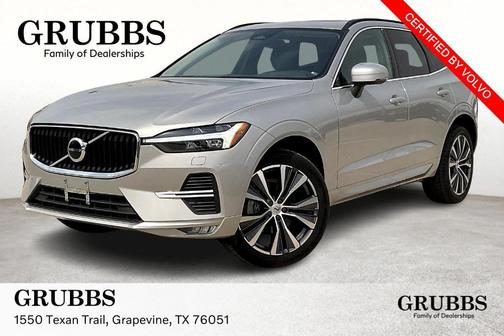 2022 Volvo XC60 B5 Momentum