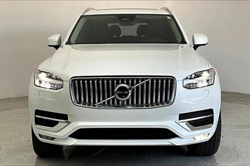 2024 Volvo XC90 B6 Plus Bright Theme 7-Seater