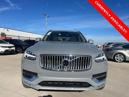 2025 Volvo XC90 B6 Plus 7 Passenger