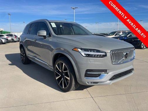 2025 Volvo XC90 B6 Plus 7 Passenger