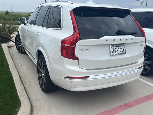 2024 Volvo XC90 B6 Plus Bright Theme 7-Seater