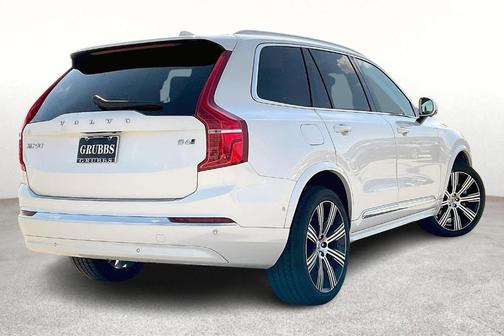 2024 Volvo XC90 B6 Plus Bright Theme 7-Seater