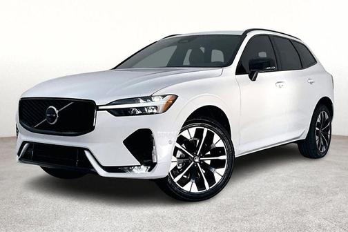 2026 Volvo XC60 B5 Plus