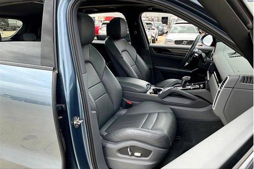 2019 Porsche Cayenne Base