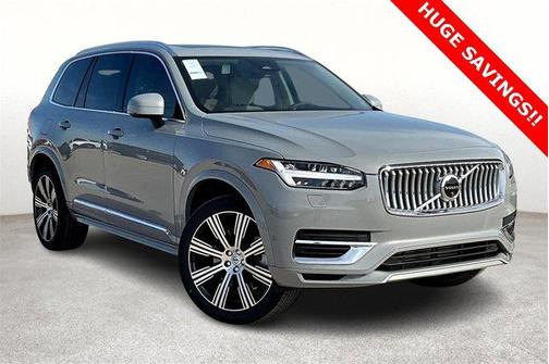 2025 Volvo XC90 Plug-In Hybrid T8 Plus 7-Seater