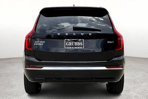 2025 Volvo XC90 B6 Plus 7-Seater