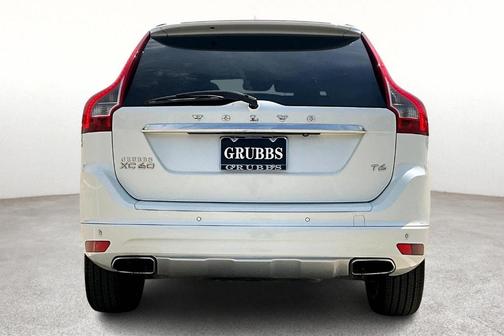 2015 Volvo XC60 T6 Platinum