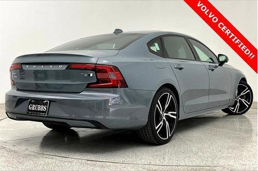 2021 Volvo S90 T6 R-Design