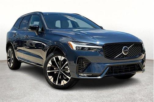 2026 Volvo XC60 PLUS