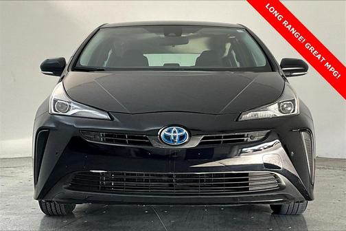 2022 Toyota Prius L