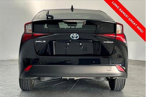 2022 Toyota Prius L