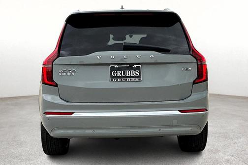 2025 Volvo XC90 Plug-In Hybrid T8 Plus 7-Seater