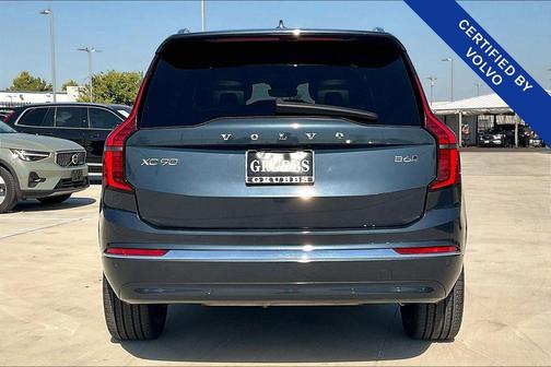 2025 Volvo XC90 B6 Plus 7-Seater