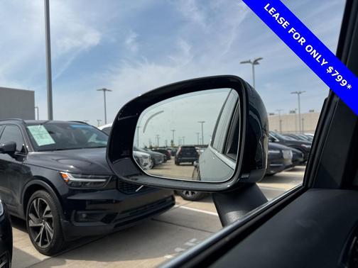 2025 Volvo XC90 B6 Plus 7 Passenger