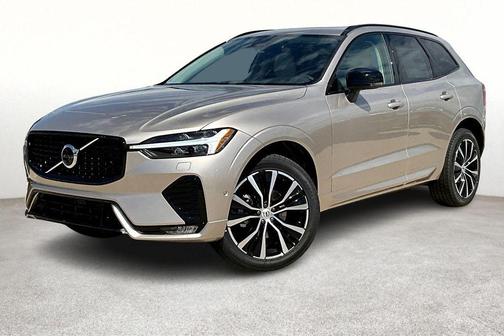 2025 Volvo XC60 B5 Plus