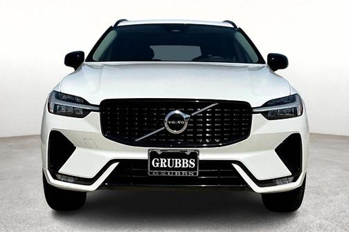 2025 Volvo XC60 B5 Core