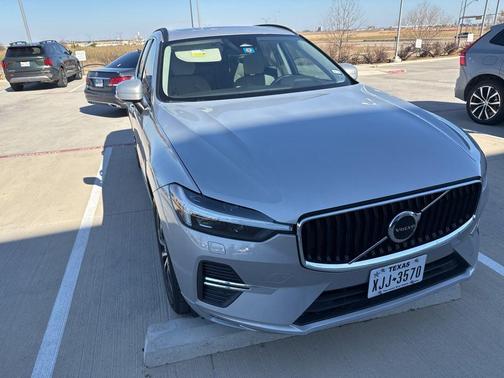 2023 Volvo XC60 B5 Core