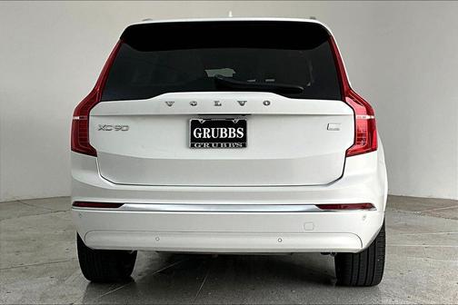 2024 Volvo XC90 Recharge Plug-In Hybrid T8 Ultimate 6-Seater