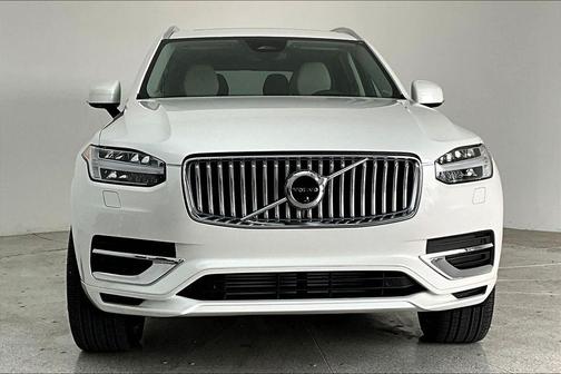 2024 Volvo XC90 Recharge Plug-In Hybrid T8 Ultimate 6-Seater