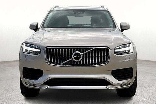 2023 Volvo XC90 B6 Core