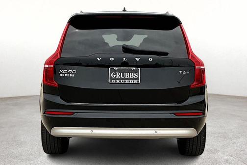2022 Volvo XC90 T6 Momentum 7 Passenger
